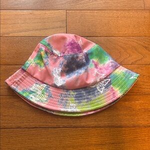Colorful Butterfly Print Bucket Hat